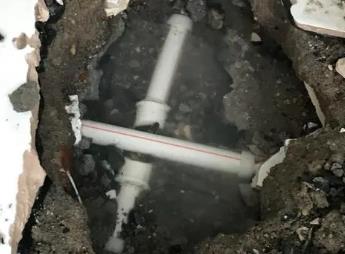和静阳台漏水维修公司为您分享楼上楼下漏水怎么处理